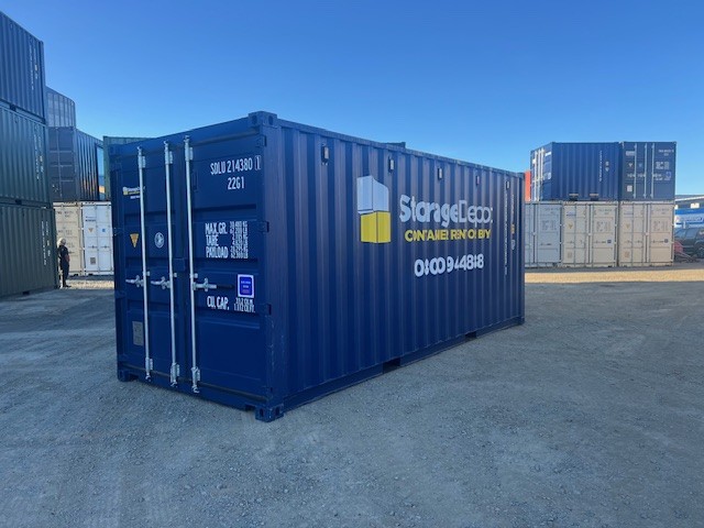 blue container door